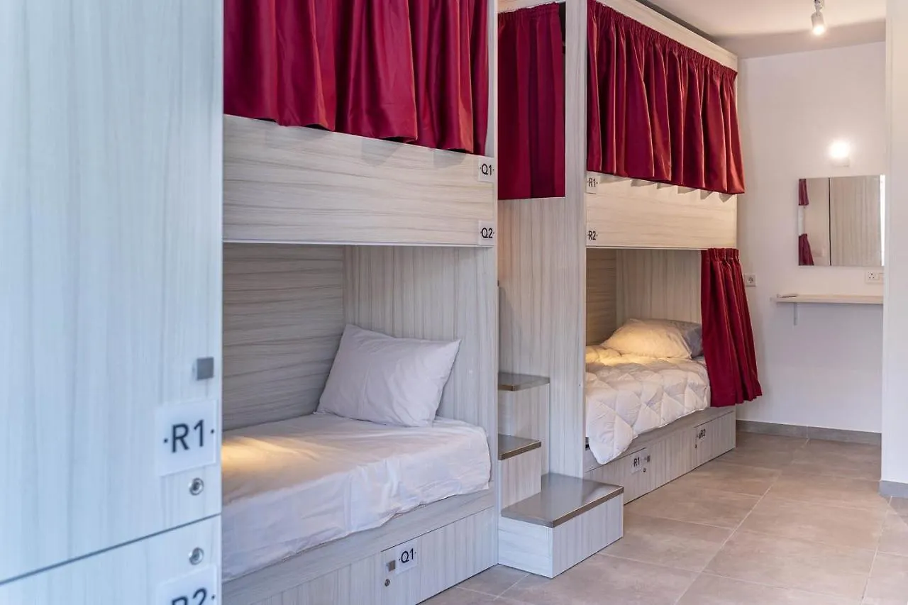 The Rose Hostel Saint Julian's Malta