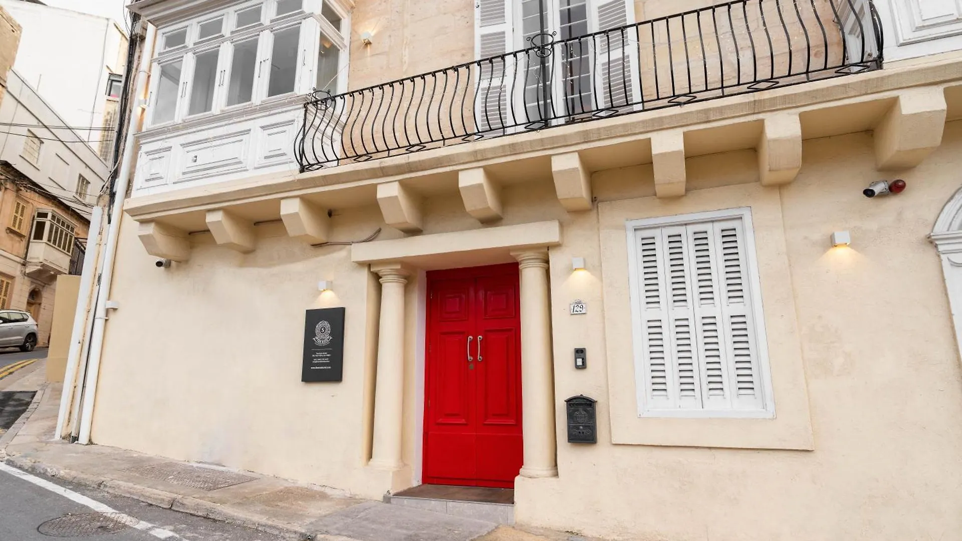 The Rose Hostel Saint Julian's 0*,  Malta