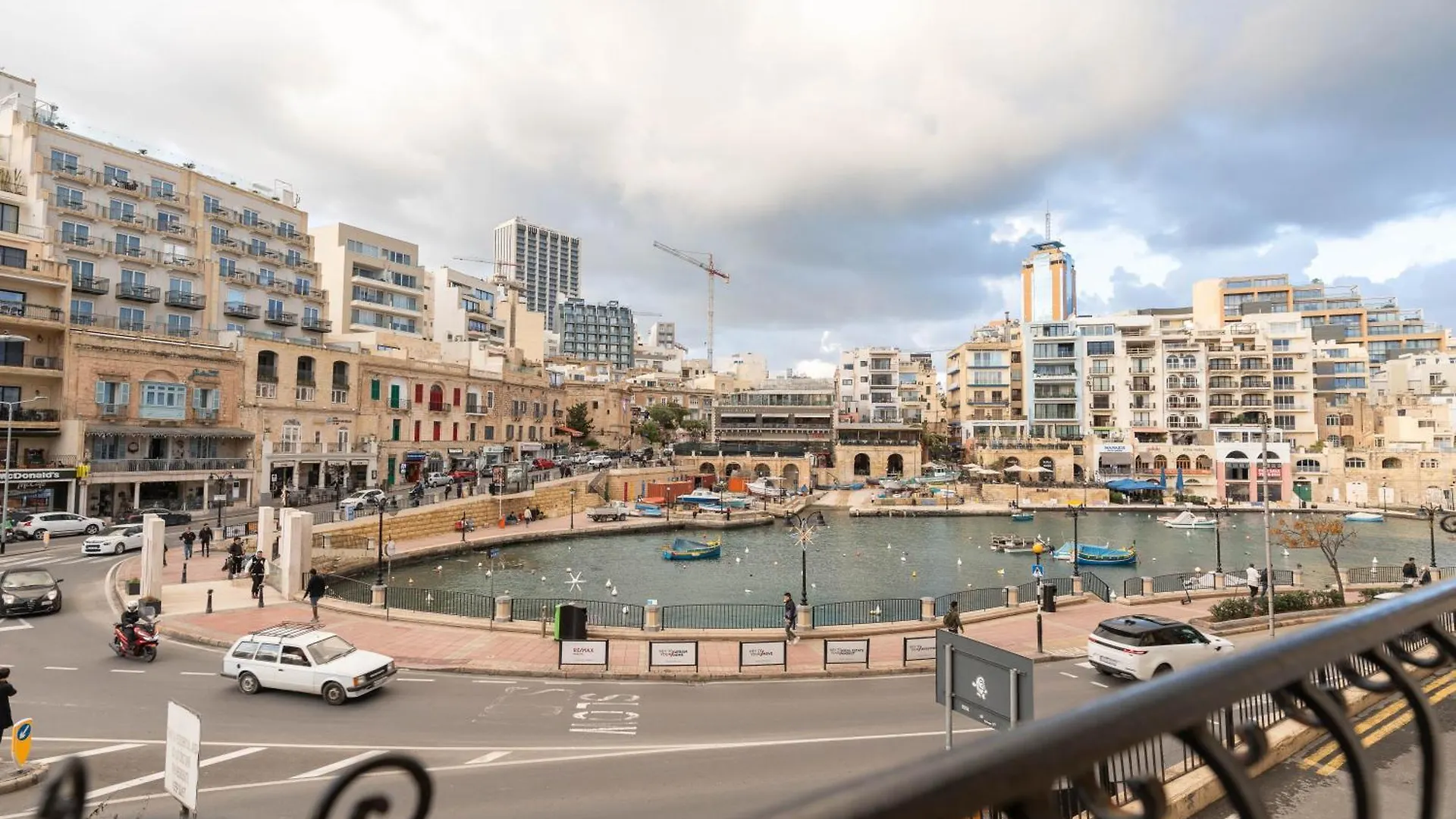 The Rose Hostel San Giuliano Malta